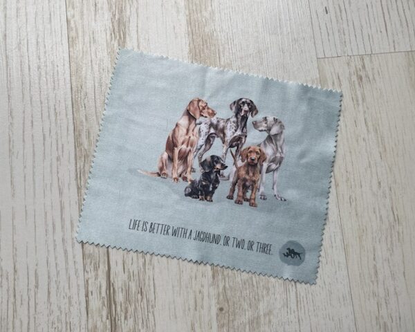 Brillenputztuch "Life ist better with a Jagdhund......"